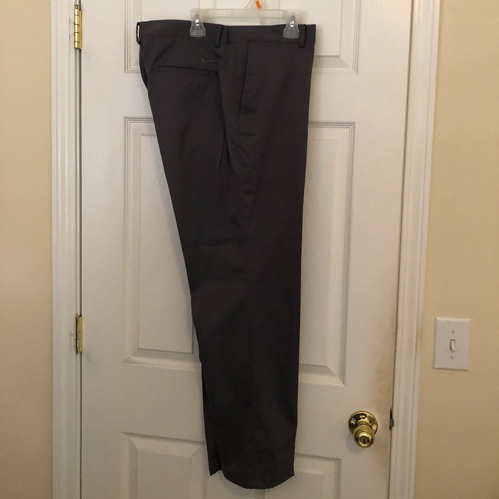 Nike Dark Grey Golf Pants - SIze:38